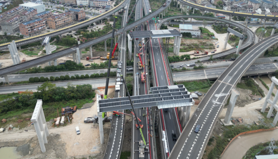 千噸鋼骨鑄通途，恒馳鋼構(gòu)助力甬臺(tái)溫高速完美“跨越”